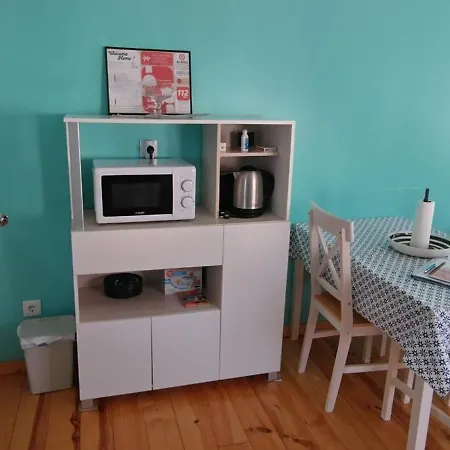 Daniela House Canecas